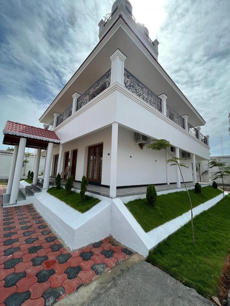 Grb Resort Tiruchchendūr Extérieur photo