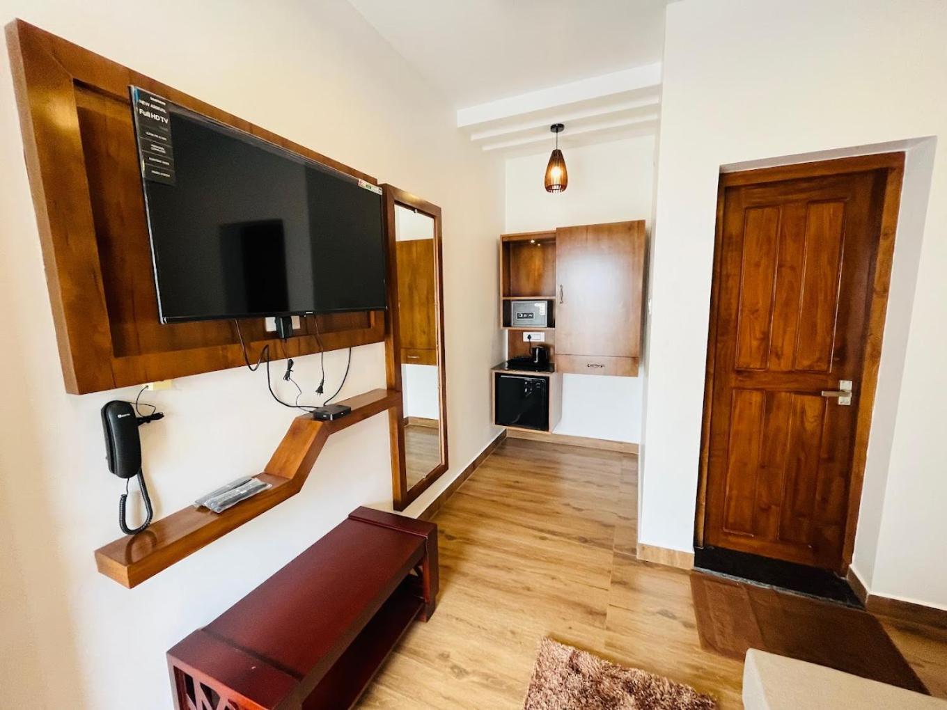 Grb Resort Tiruchchendūr Extérieur photo